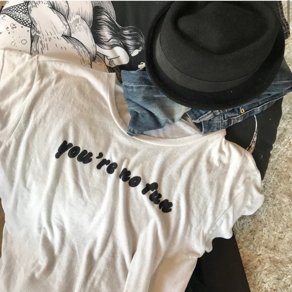 โฅ Ambassador Bio & Specs โ - Picture 9 of 11